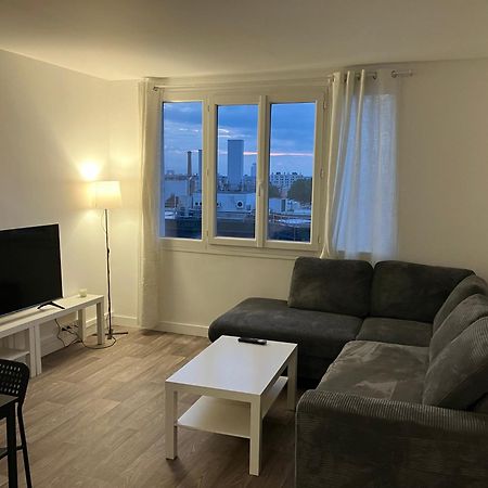 Logement Spacieux A 15Min De Paris - Free Parking - Free Wifi Pantin Exterior photo