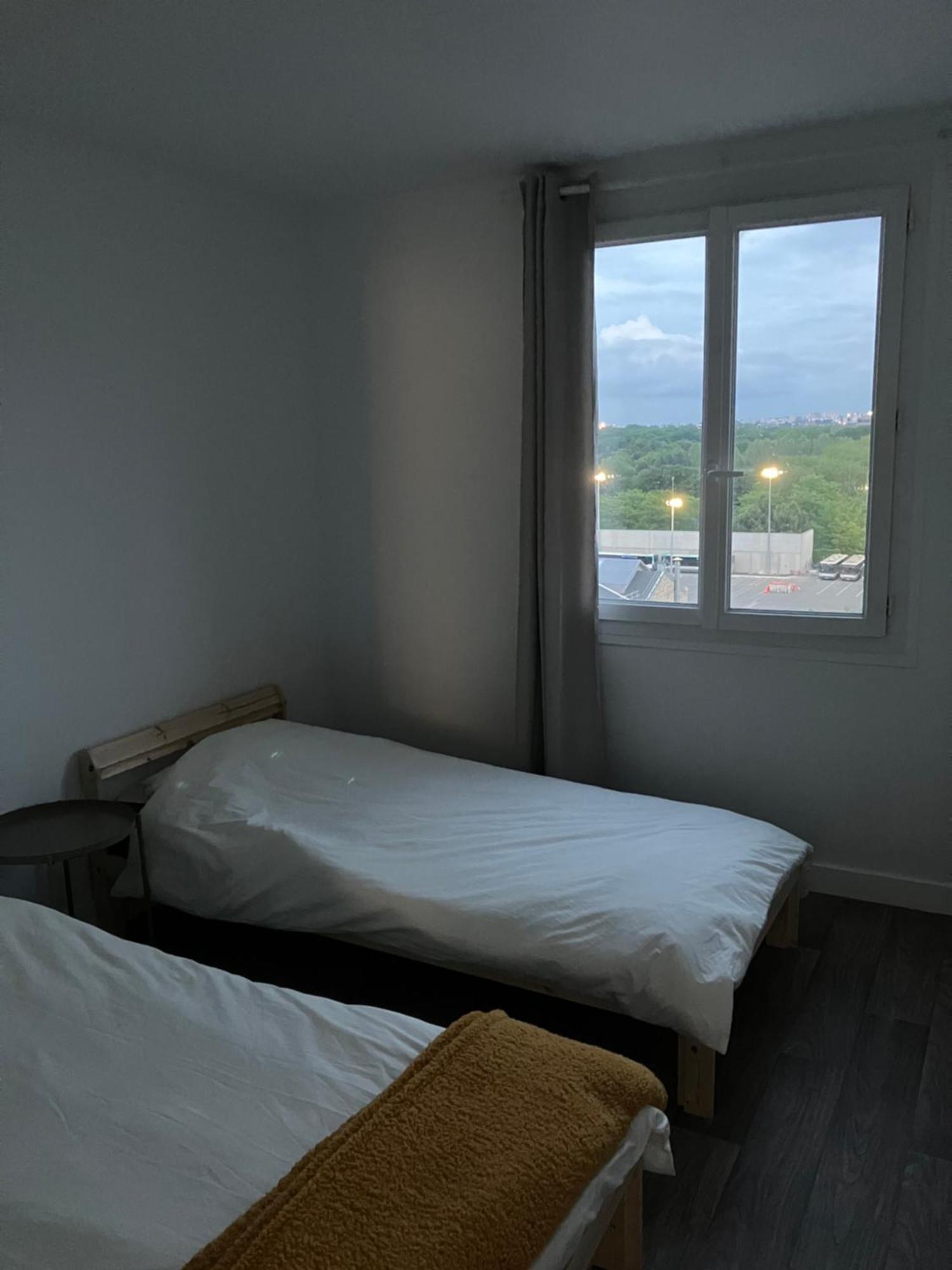 Logement Spacieux A 15Min De Paris - Free Parking - Free Wifi Pantin Exterior photo